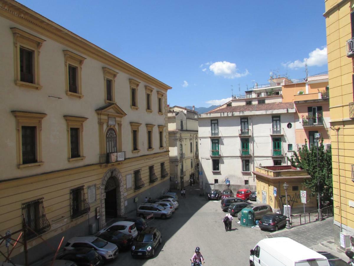 Apartament Salerno Domus Claudia Zewnętrze zdjęcie